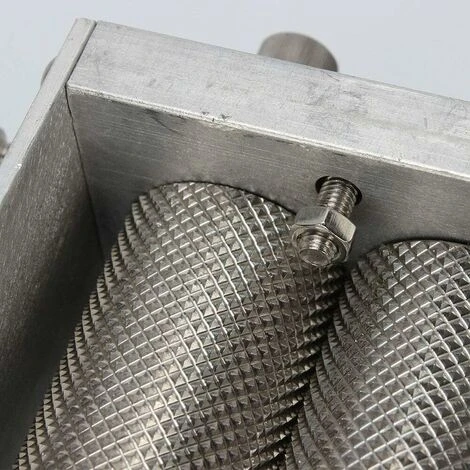 Moulin à Céréales En Aluminium - Moulin à Malt - Moulin à Grains De Maïs - Moulin à Grains En Acier Inoxydable Argenté - 3,6 Kg/min - Avec 2 Tiges En Aluminium 5 Moulin à Céréales En Aluminium - Moulin à Malt - Moulin à Grains De Maïs - Moulin à Grains En Acier Inoxydable Argenté - 3,6 Kg/min - Avec 2 Tiges En Aluminium – Image 5